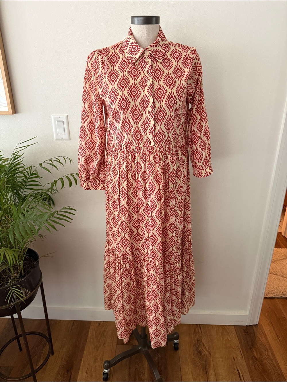 Zara size small cotton Red Geo Print Long-Sleeve Shirt Dress